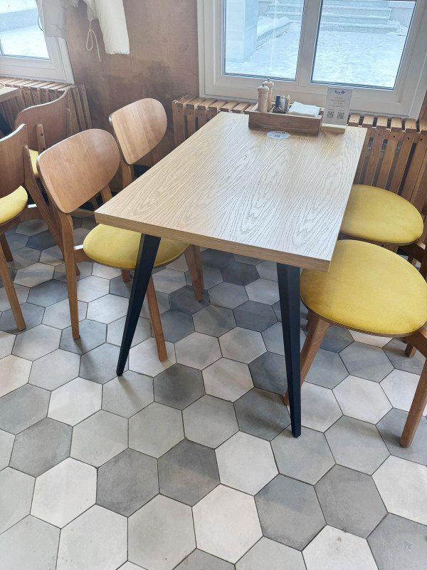 Столешница шпон дуба на основе ВЛАГОСТОЙКОГО МДФ (квадратная)